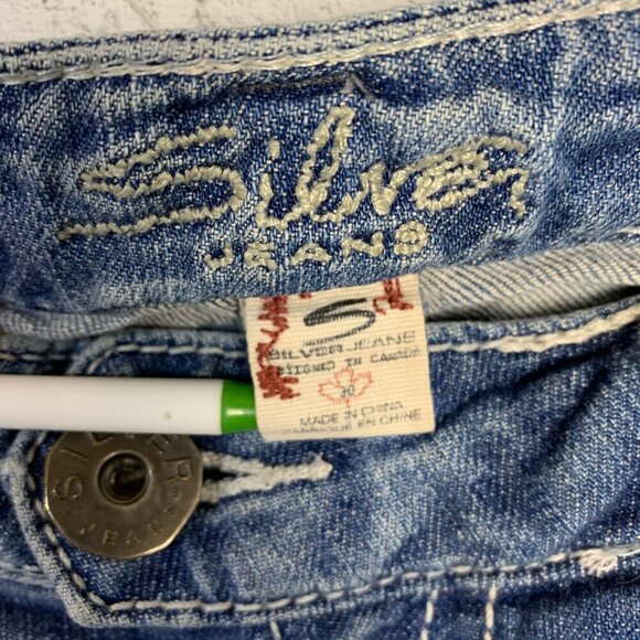 Vintage Silver Tuesday Low Rise Bootcut Distressed Light Wash Denim Flare Jeans - Picture 8 of 16